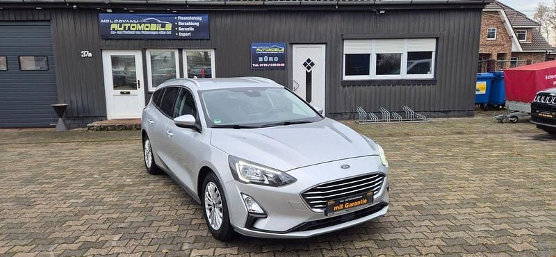 Silber Gebraucht 2021 Ford Focus Titanium Kombi | 11.999 € (Guter Preis) - Bild 1/4