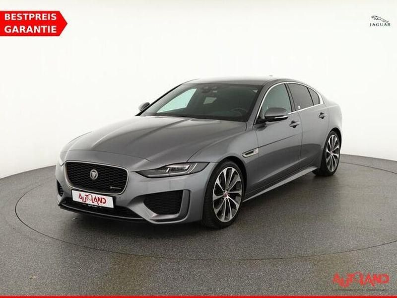Grau Gebraucht 2020 Jaguar XE R-Dynamic Limousine | 21.950 € (Fairer Preis) - Bild 1/4