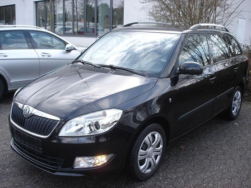 Gebraucht Skoda Fabia Elegance 105 PS (77 kW) 2012 Schwarz Kombi