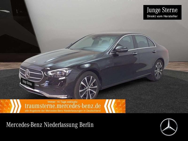 Schwarz Gebraucht 2021 Mercedes E300 Avantgarde Limousine | 34.490 € (Fairer Preis) - Bild 1/2