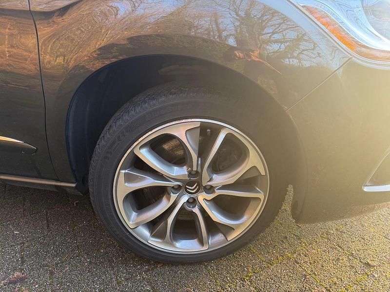 Gebraucht Citroën DS4 200 PS (147 kW) 2011 Braun Kleinwagen