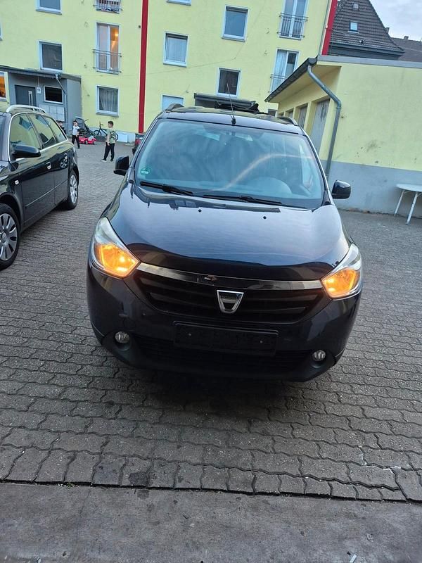 Gebraucht Dacia Lodgy 116 PS (85 kW) 2014 Blau Van / Kleinbus