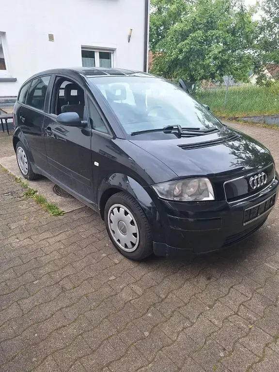 Gebraucht Audi A2 75 PS (55 kW) 2001 Schwarz Kleinwagen