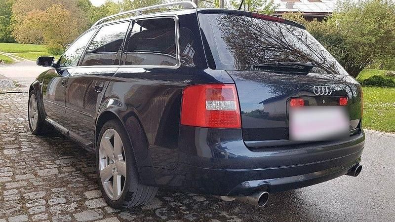 Second-hand Audi S6 Sport 340 CP (250 kW) 2003 Albastru Break