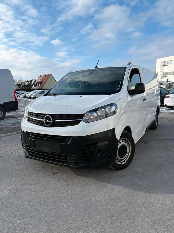 Gebraucht Opel Vivaro 144 PS (105 kW) 2022 Weiß Van / Kleinbus