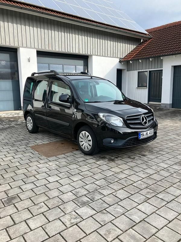 Gebraucht Mercedes Citan 111 110 PS (80 kW) 2014 Schwarz Kombi