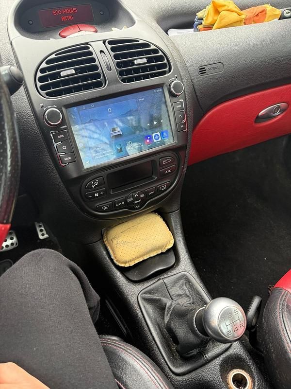 Gebraucht Peugeot 206 CC 109 PS (80 kW) 2005 Grau Cabrio