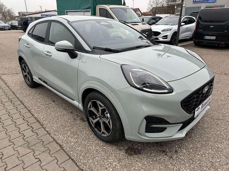 Neu Ford Puma ST-Line 125 PS (91 kW) 2025 Cactus gray Limousine