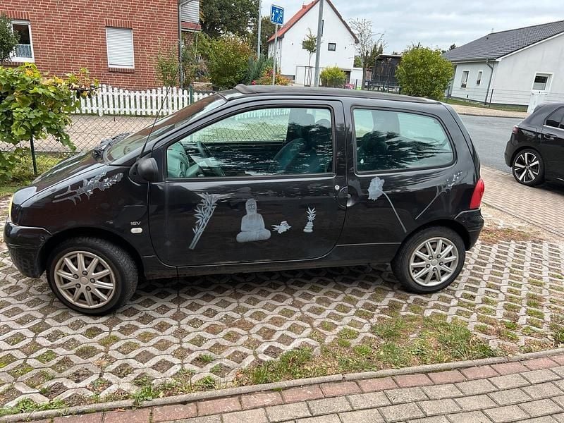 Schwarz Gebraucht 2003 Renault Twingo Kleinwagen | 550 € (Guter Preis) - Bild 1/4