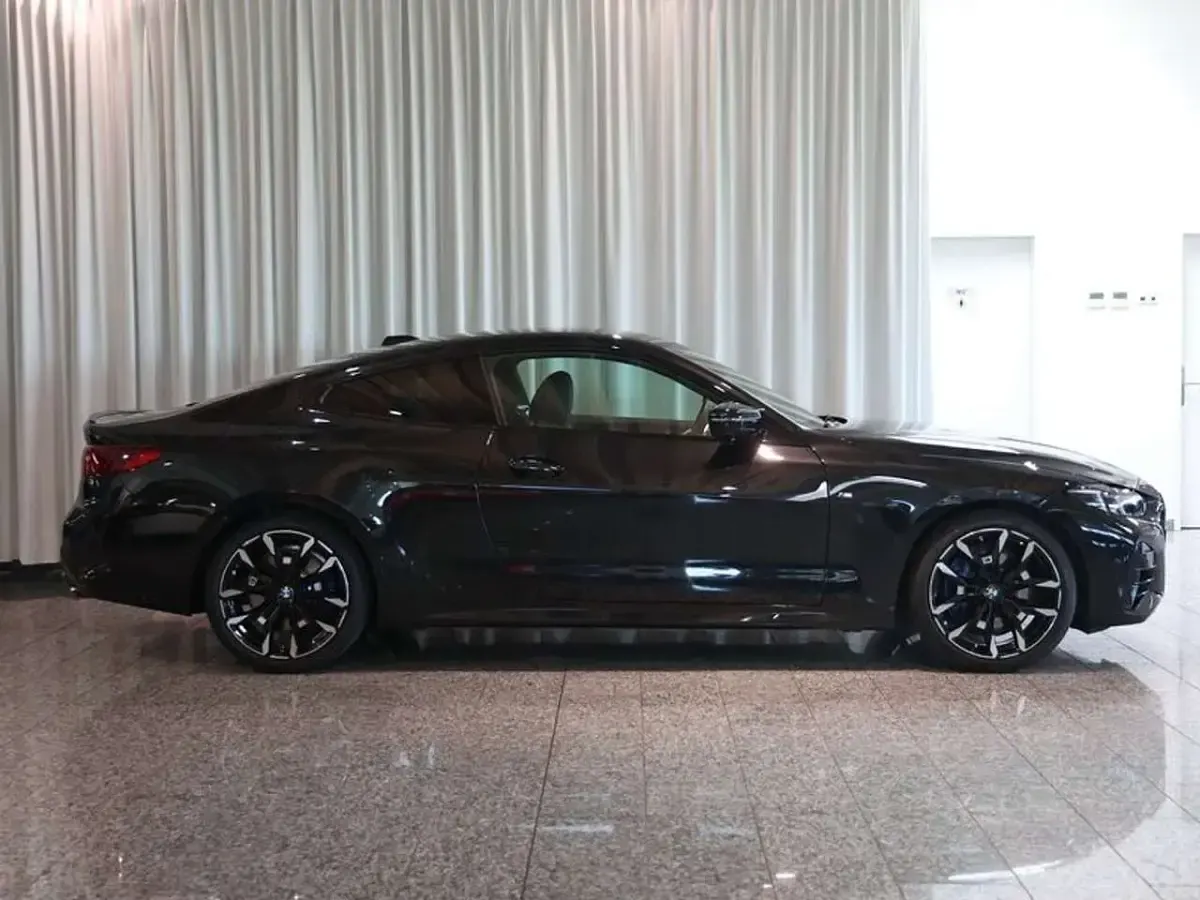Gebraucht BMW M440 M Sport 387 PS (284 kW) 2025 Schwarz Coupé