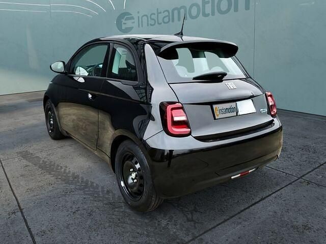 Gebraucht Fiat 500e Action 69 kW (95 PS) 2021 Schwarz Limousine