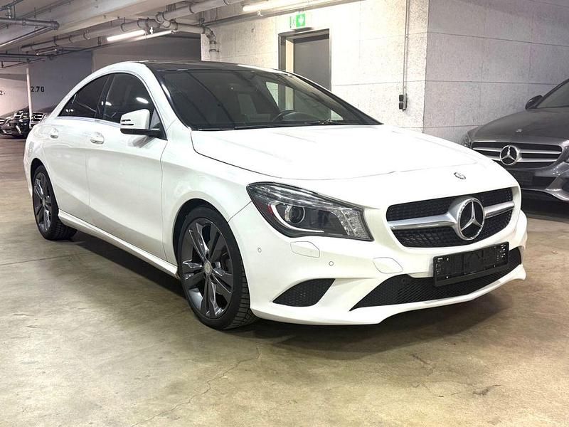 Gebraucht Mercedes CLA220 177 PS (130 kW) 2015 Weiß Limousine