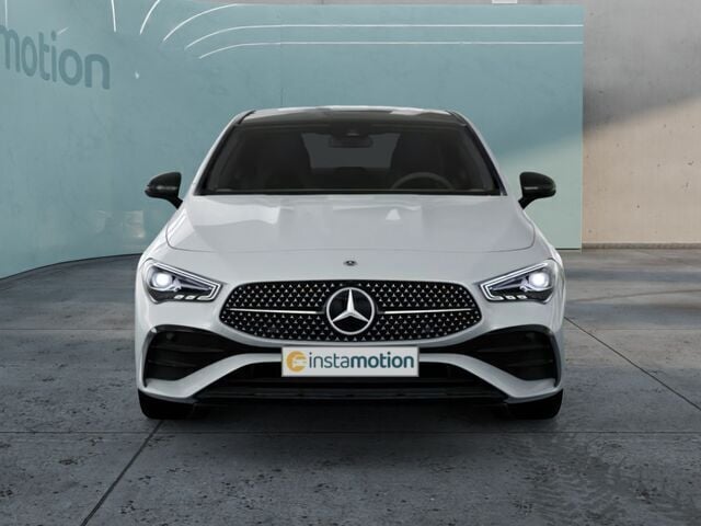 Gebraucht Mercedes CLA180 136 PS (100 kW) 2024 Weiß Limousine