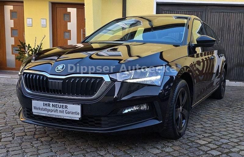 Gebraucht Skoda Scala Active 95 PS (69 kW) 2019 Schwarz Kleinwagen