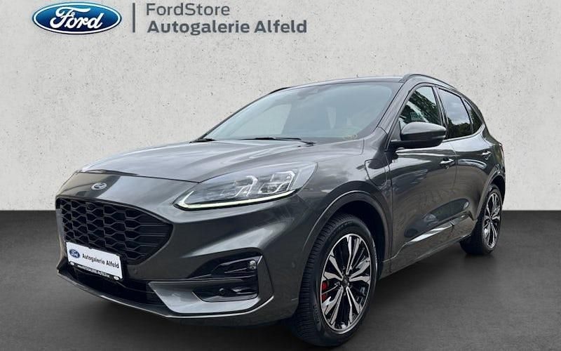 Grau Gebraucht 2021 Ford Kuga ST-Line X SUV | 25.900 € (Etwas zu teuer) - Bild 1/4