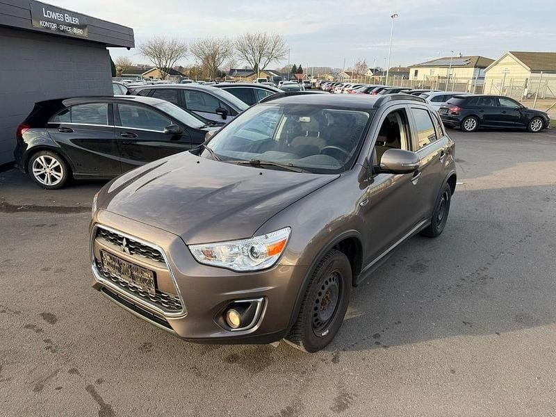 Braun Gebraucht 2016 Mitsubishi ASX SUV | 6.000 € (Superpreis) - Bild 1/4