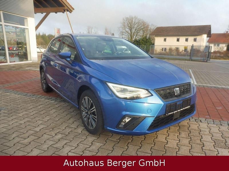 Blau Gebraucht 2024 Seat Ibiza Copa Kleinwagen | 15.980 € (Superpreis) - Bild 1/4