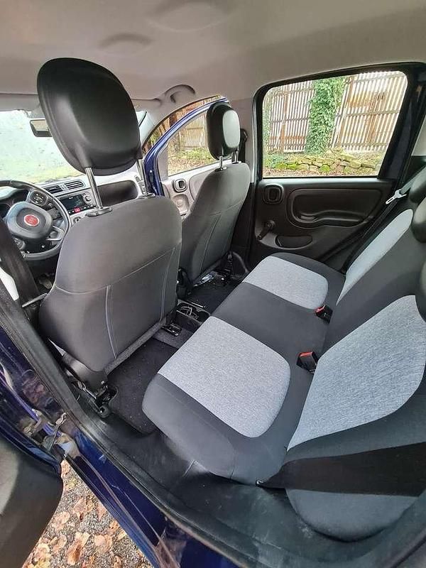 Gebraucht Fiat Panda Lounge 69 PS (50 kW) 2018 Blau Kombi