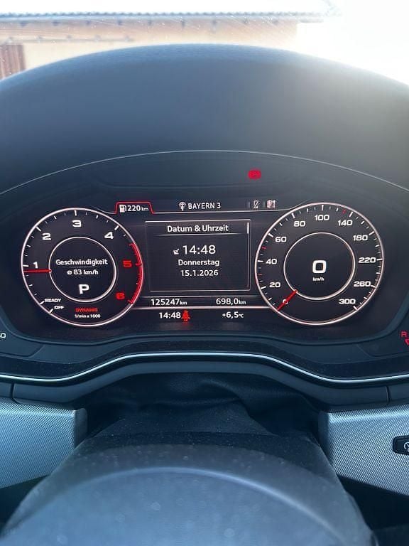 Schwarz Gebraucht 2017 Audi A4 Kombi | 16.500 € (Guter Preis) - Bild 1/4