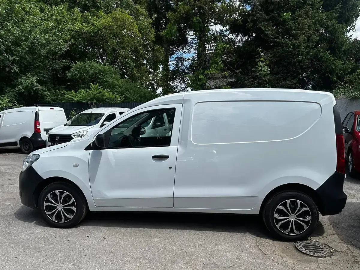 Gebraucht Dacia Dokker 83 PS (61 kW) 2015 Weiß Van / Kleinbus