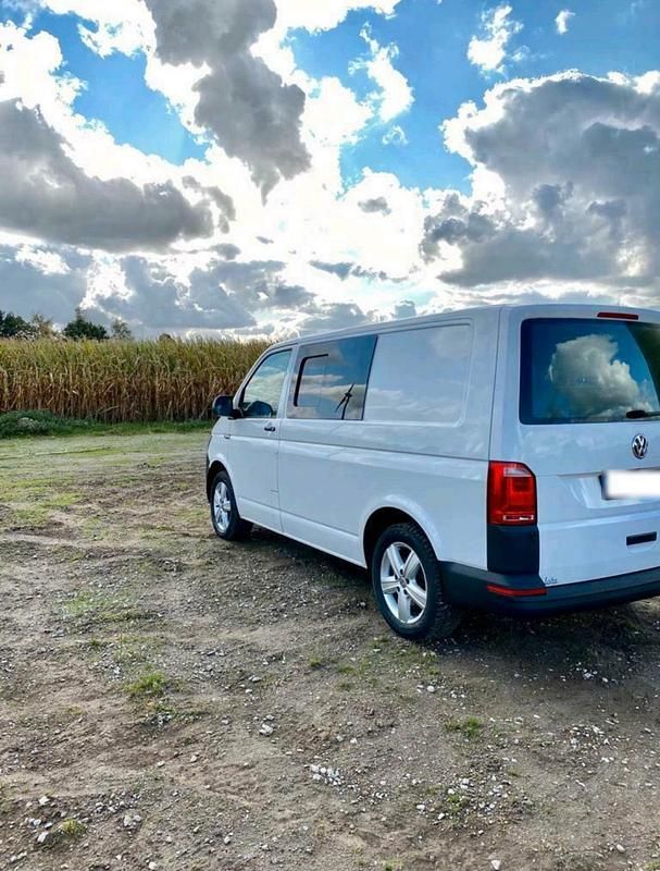 Gebraucht VW Transporter 150 PS (110 kW) 2017 Weiß Van