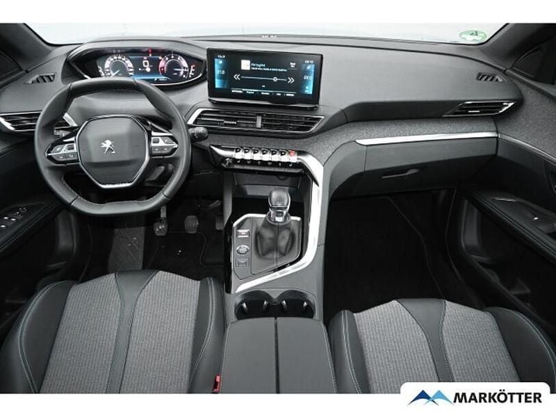 Gebraucht Peugeot 3008 Allure 131 PS (96 kW) 2024 Blau SUV