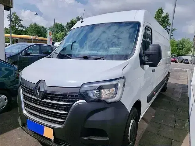 Gebraucht Renault Master 136 PS (100 kW) 2023 Weiß Van / Kleinbus