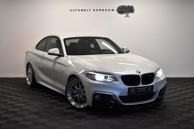 Gebraucht BMW 230 M Sport 252 PS (185 kW) 2016 Weiß Coupé