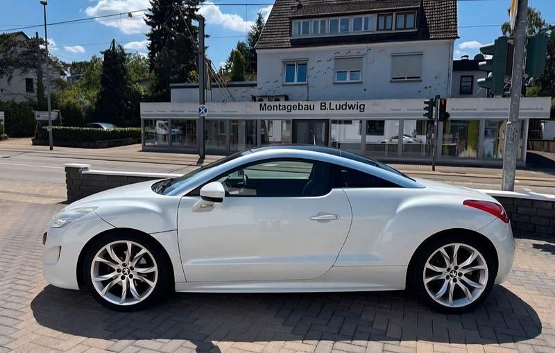Gebraucht Peugeot RCZ 156 PS (114 kW) 2012 Weiß Coupé