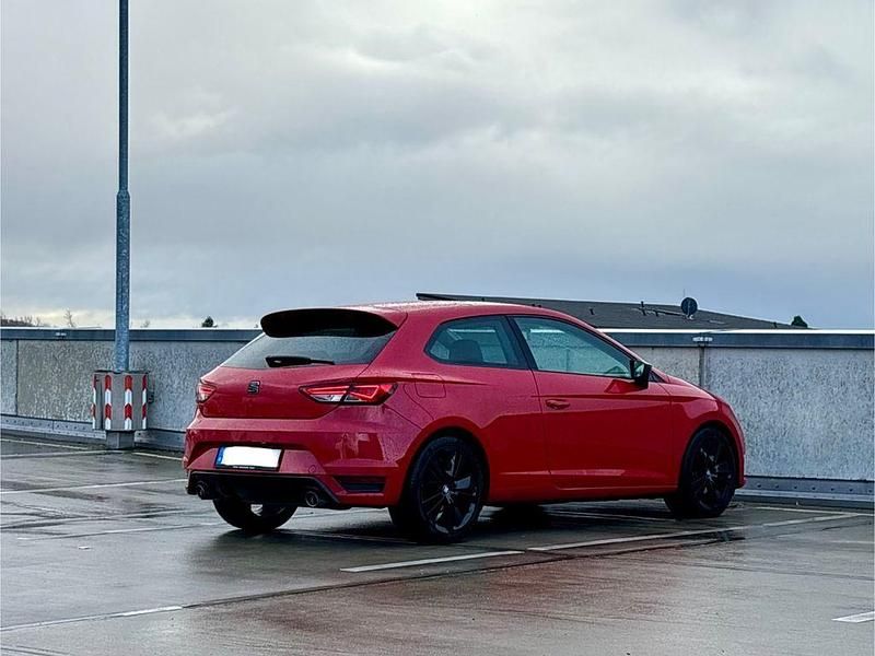 Gebraucht Seat Leon SC FR 150 PS (110 kW) 2015 Rot Kleinwagen