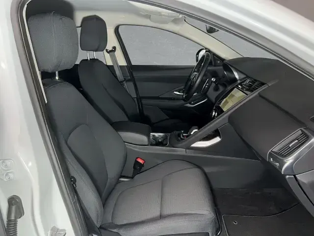 Gebraucht Jaguar E-Pace 206 PS (151 kW) 2021 Weiss SUV