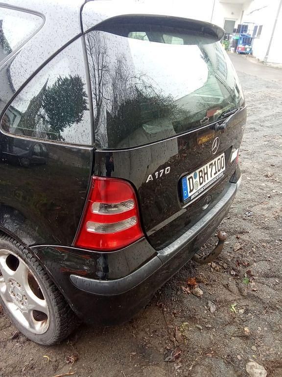 Gebraucht Mercedes A170 95 PS (69 kW) 2003 Schwarz Van / Kleinbus