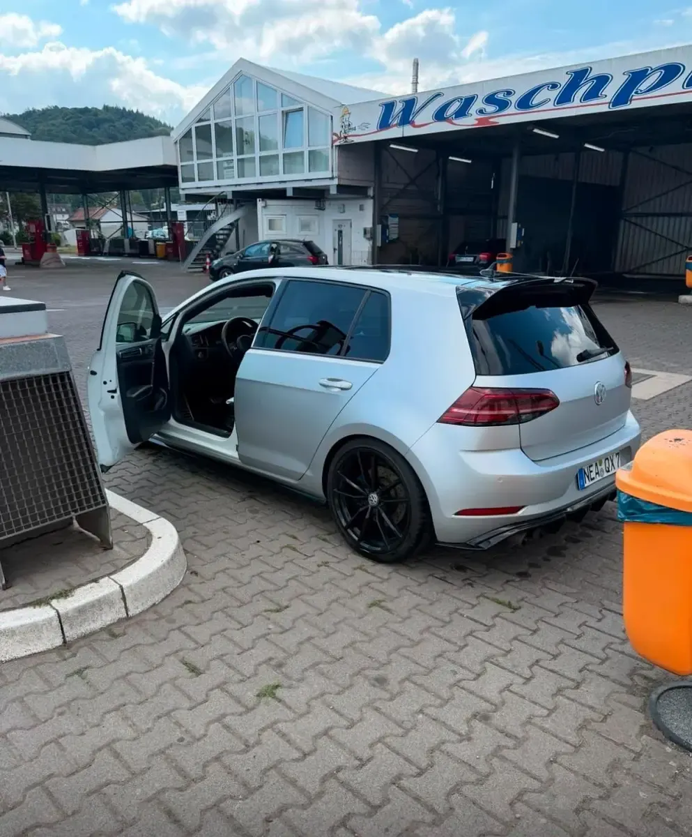 Gebraucht VW Golf VII R 310 PS (228 kW) 2017 Silber Limousine
