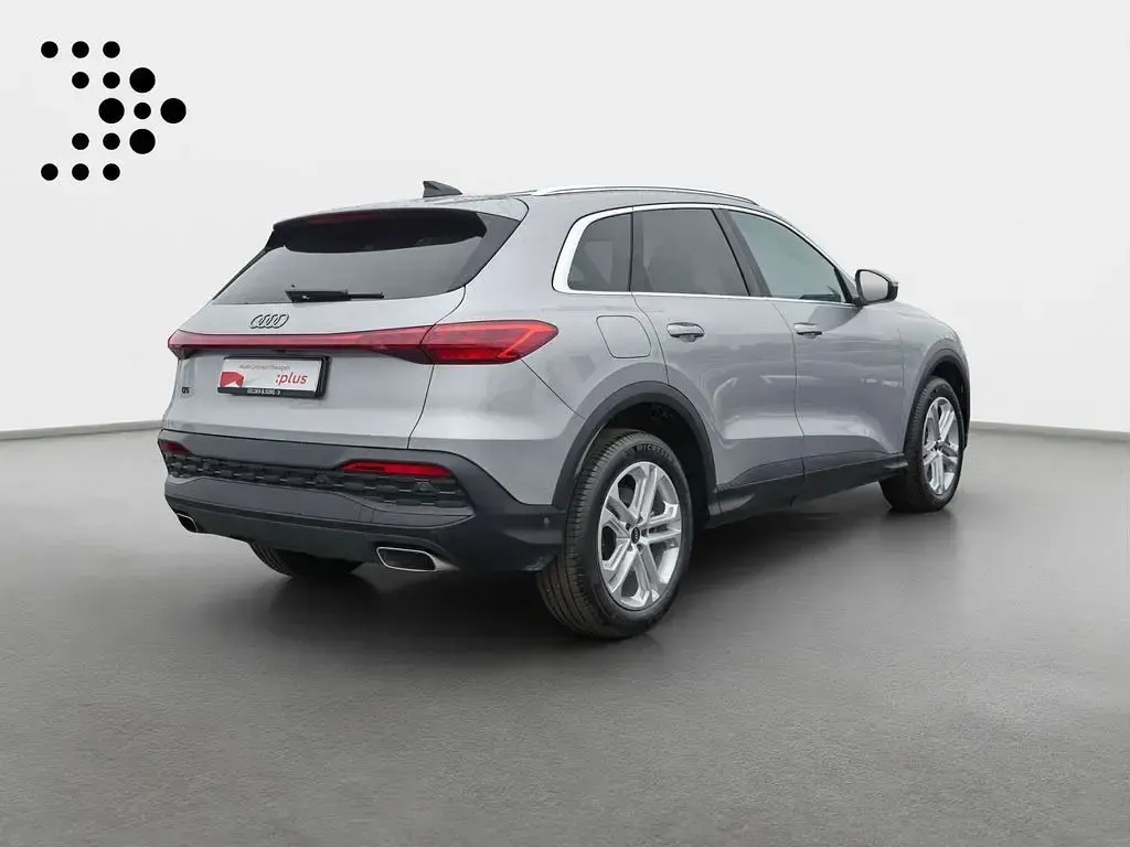 Gebraucht Audi Q5 Sport 204 PS (150 kW) 2025 Florettsilber metallic SUV