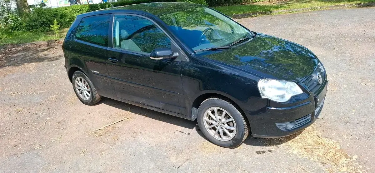 Second-hand VW Polo United 54 CP (39 kW) 2009 Negru Hatchback