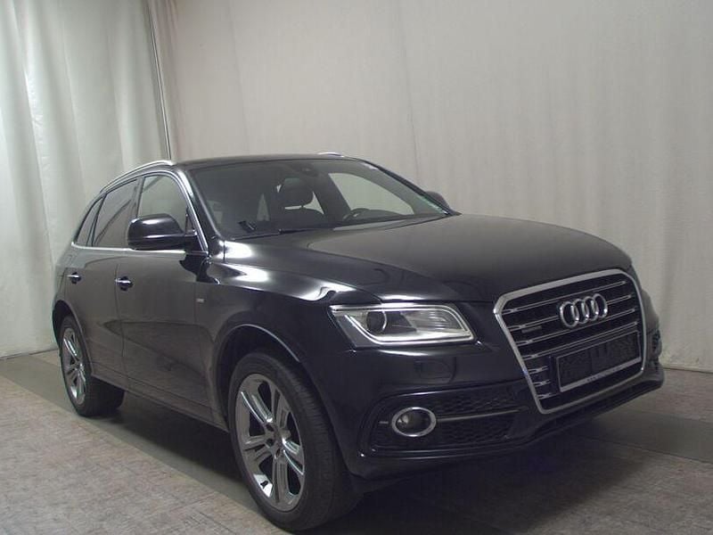 Gebraucht Audi Q5 S-Line 190 PS (139 kW) 2017 Mythosschwarz metallic SUV