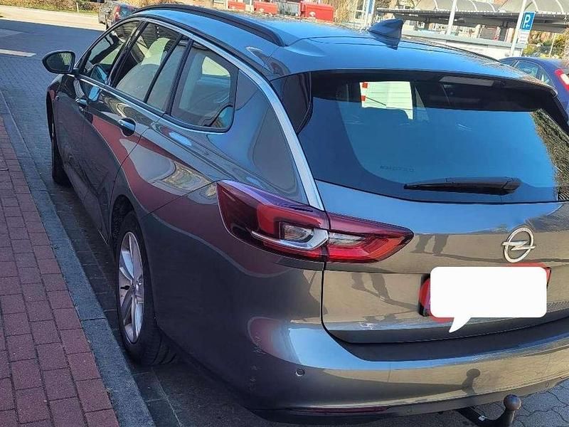 Gebraucht Opel Insignia Selection 110 PS (80 kW) 2018 Silber Kombi