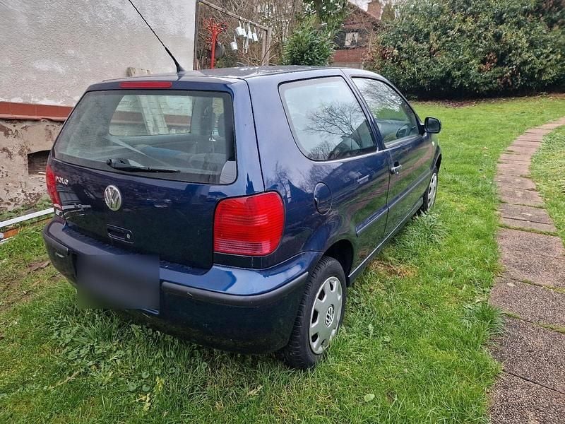 Gebraucht VW Polo 70 PS (51 kW) 2000 Blau Kleinwagen
