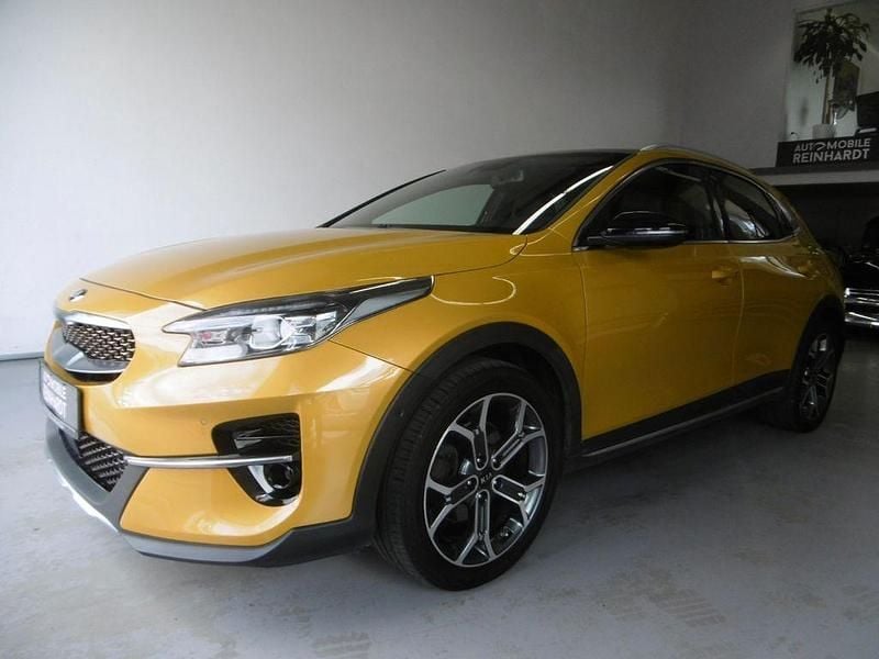 Gelb Gebraucht 2020 Kia XCeed SUV | 17.455 € (Etwas zu teuer) - Bild 1/4