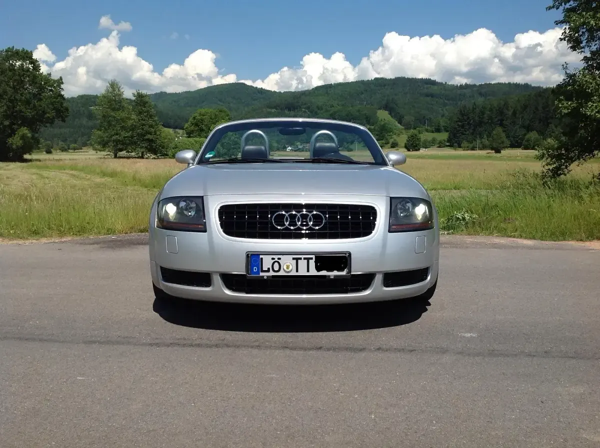 Gebraucht Audi TT Roadster 180 PS (132 kW) 2000 Silber Cabrio