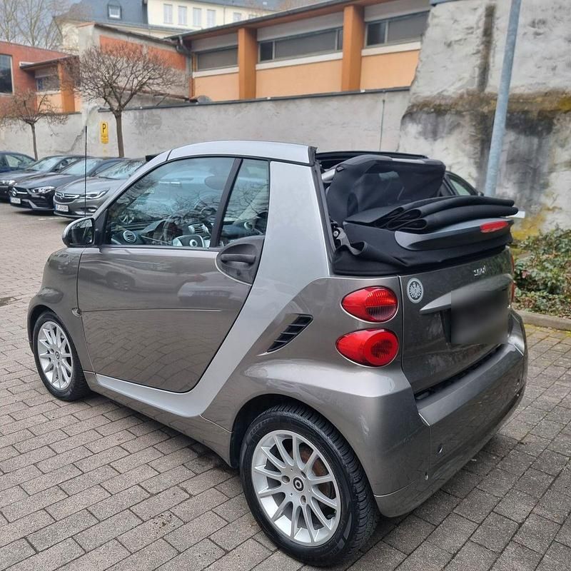 Gebraucht Smart ForTwo Cabrio Passion 71 PS (52 kW) 2011 Grau Cabrio