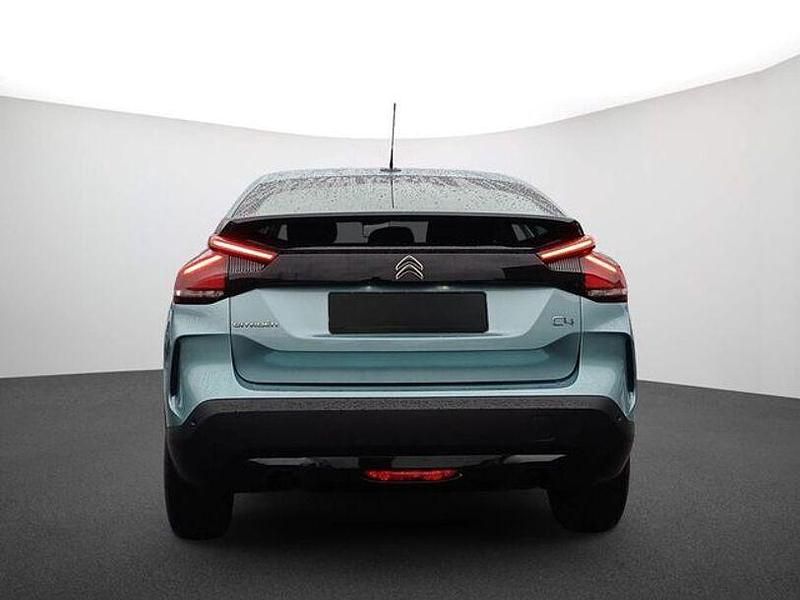 Gebraucht Citroën C4 Feel 131 PS (96 kW) 2023 Blau Limousine