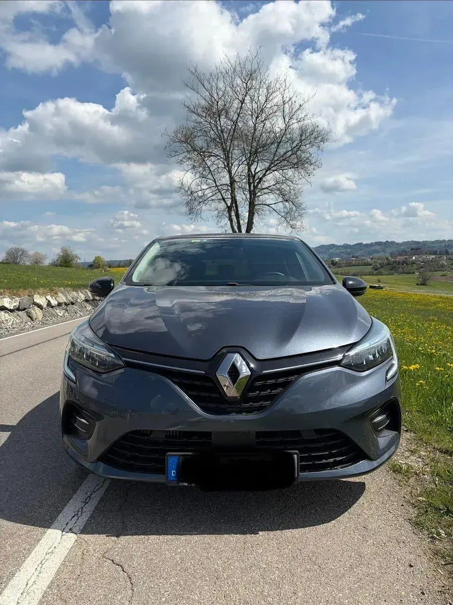 Gebraucht Renault Clio V Zen 91 PS (66 kW) 2021 Grau Limousine
