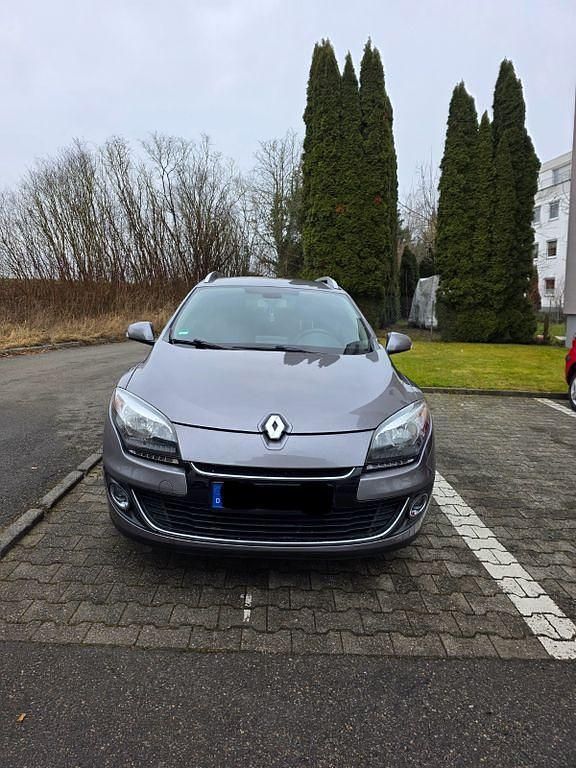 Gebraucht Renault Mégane III Expression 116 PS (85 kW) 2012 Grau Limousine