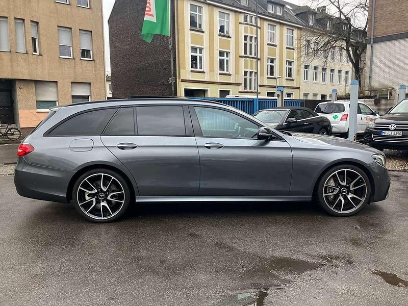 Gebraucht Mercedes E43 AMG AMG 401 PS (294 kW) 2017 Selenitgrau  metalliclack Limousine
