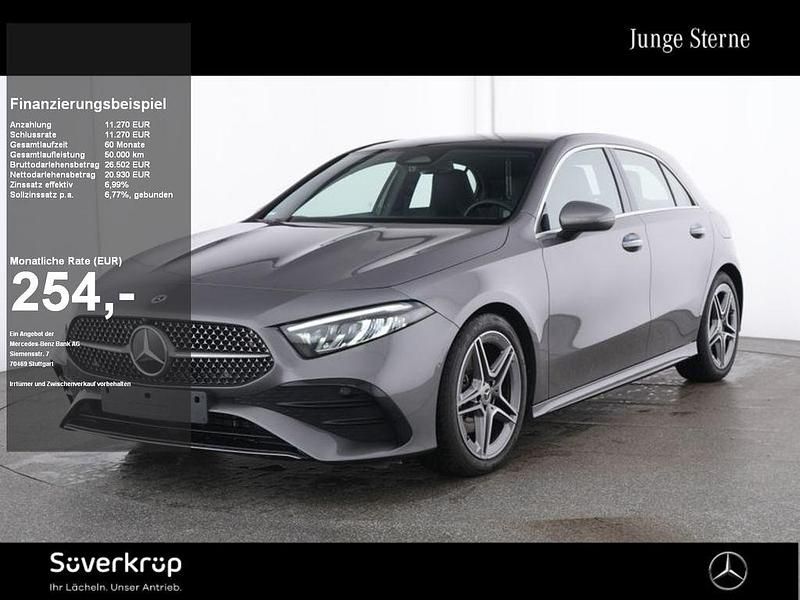 Grau Gebraucht 2024 Mercedes A200 AMG Limousine | 32.200 € (Fairer Preis) - Bild 1/2