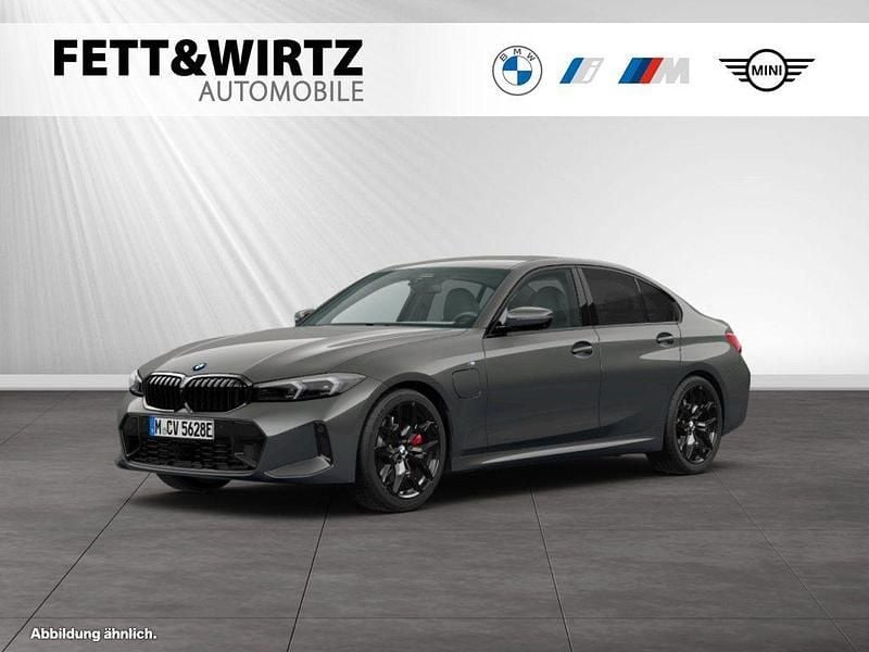 Bmw individual dravitgrau metallic Gebraucht 2025 BMW 330e M Sport Limousine | 46.883 € (Superpreis) - Bild 1/3