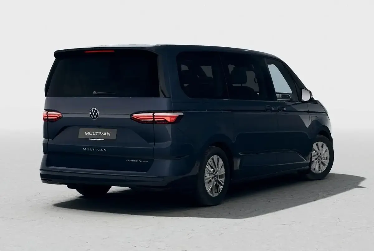 Neu VW Multivan Life 177 PS (130 kW) 2026 Starlight blue metallic Van / Kleinbus