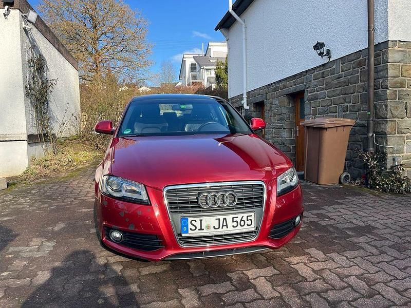 Gebraucht Audi A3 S-Line 125 PS (91 kW) 2009 Rot Kleinwagen