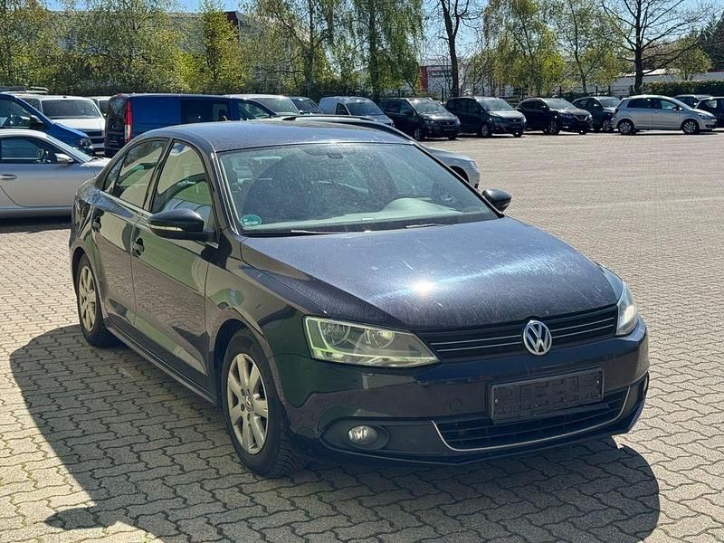 Brugt VW Jetta Highline 140 HK (102 kW) 2012 Sort Sedan
